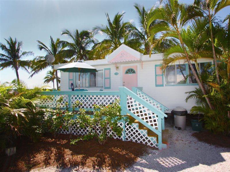 Gulf Breeze Cottages Sanibel Bagian luar foto