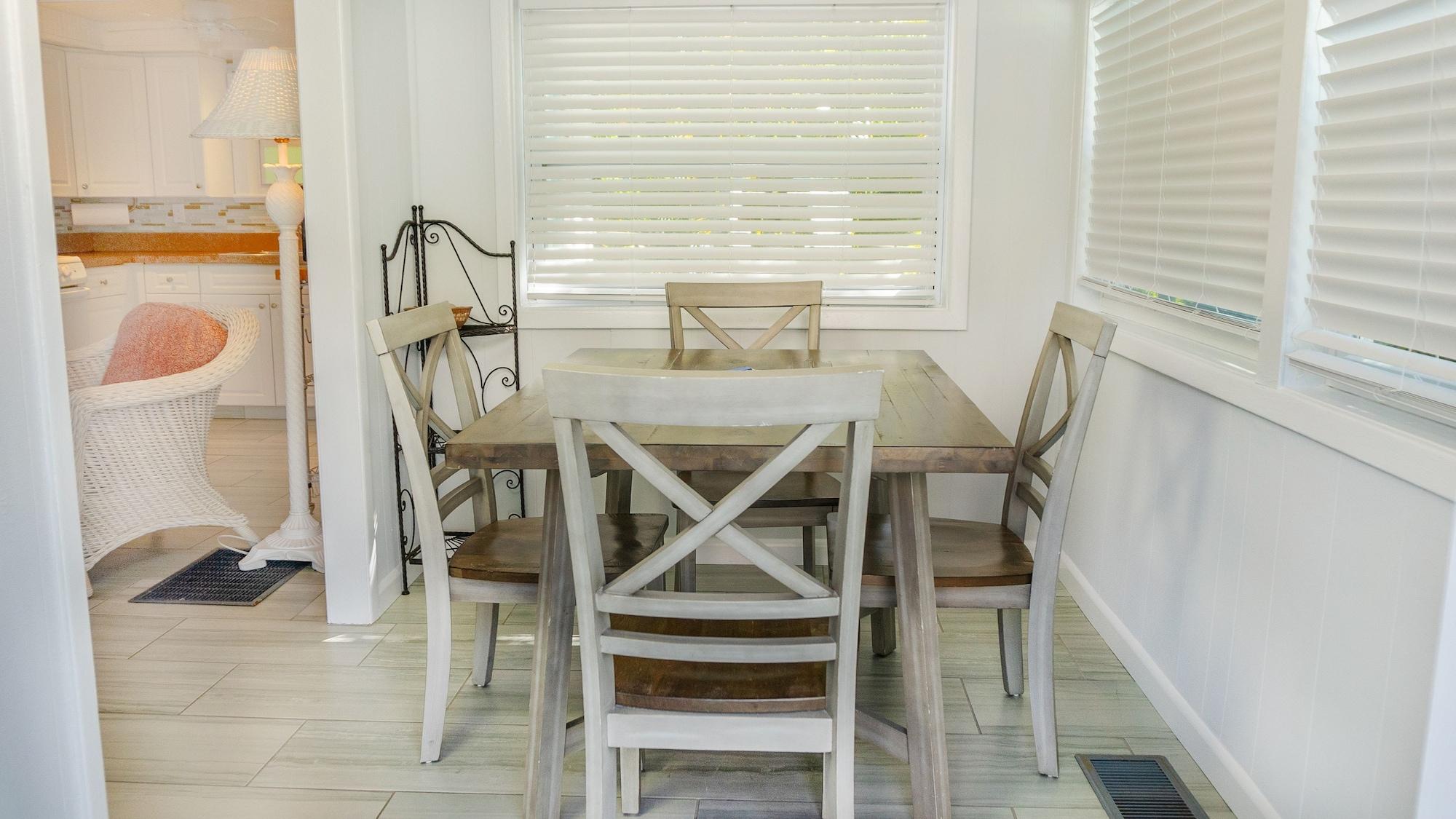 Gulf Breeze Cottages Sanibel Bagian luar foto