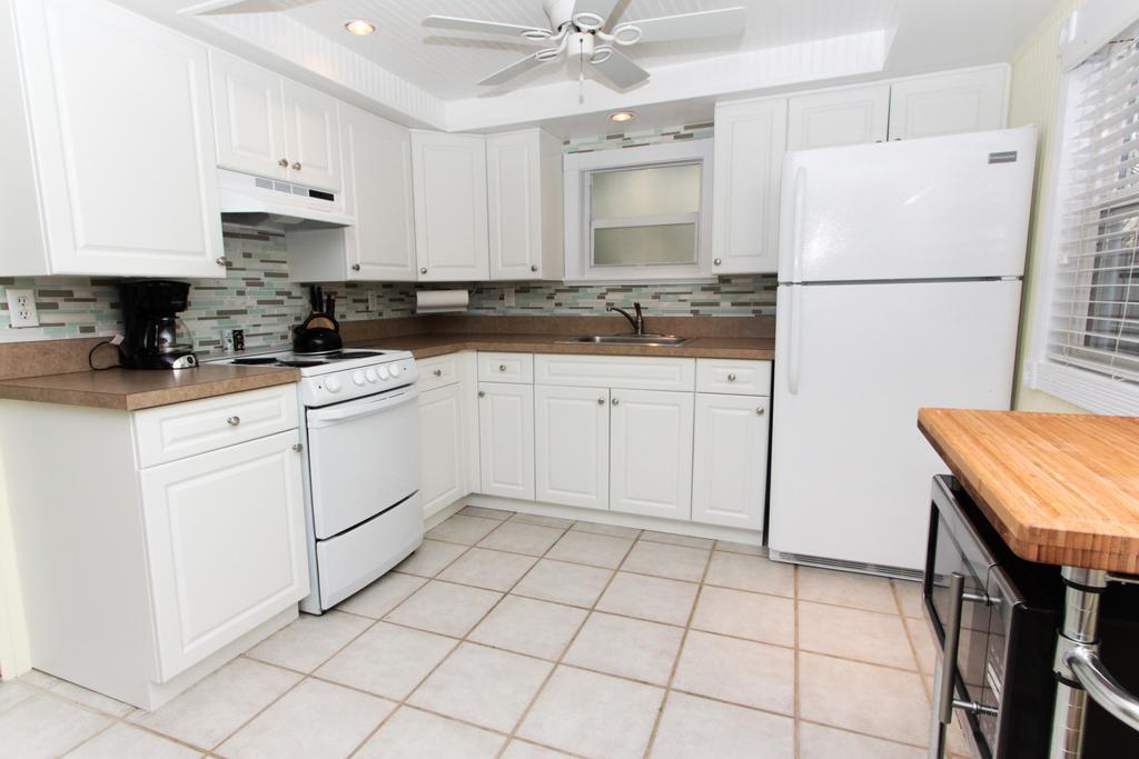 Gulf Breeze Cottages Sanibel Bagian luar foto