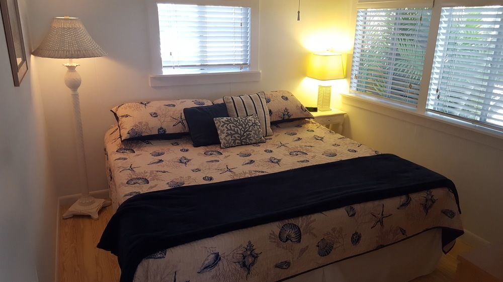 Gulf Breeze Cottages Sanibel Bagian luar foto