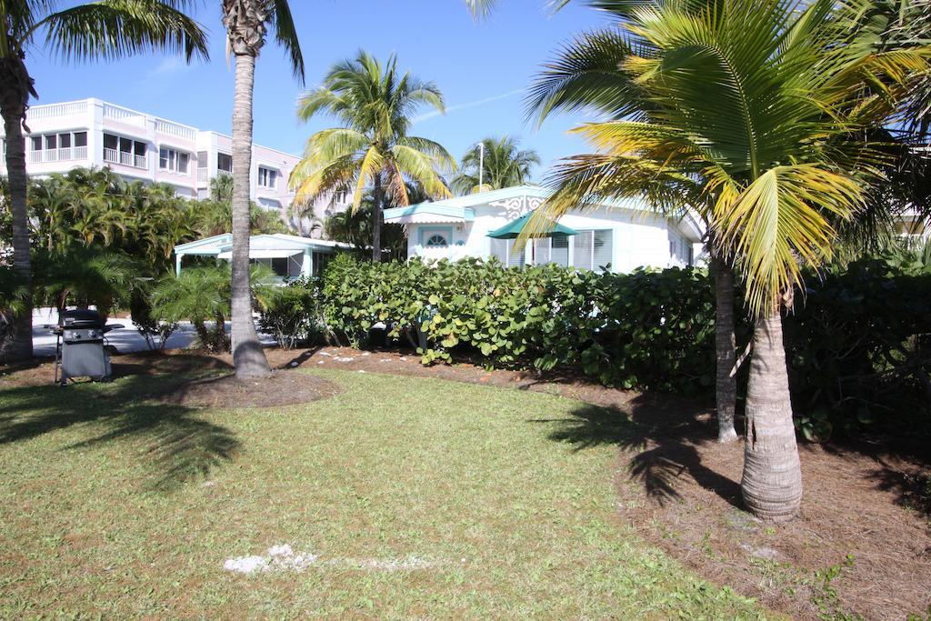 Gulf Breeze Cottages Sanibel Bagian luar foto