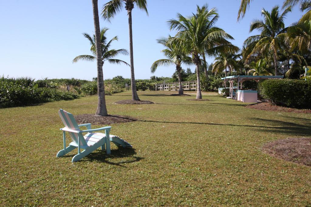 Gulf Breeze Cottages Sanibel Bagian luar foto